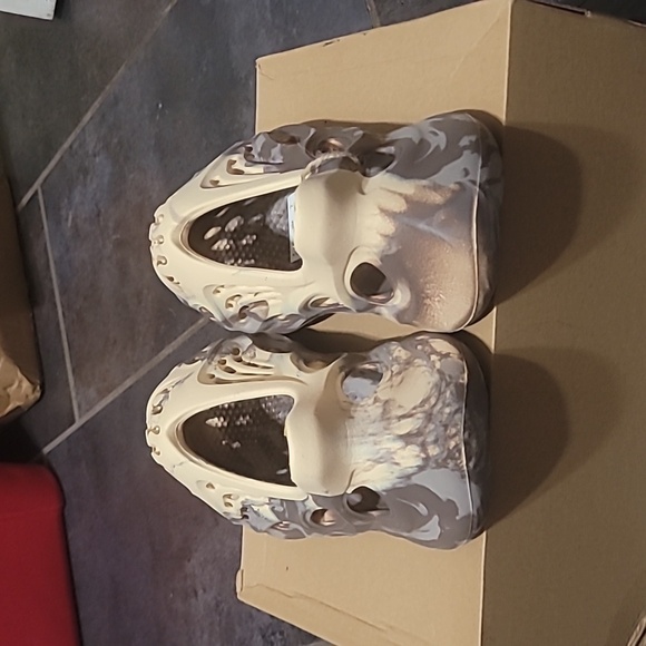 adidas gazelle silver green womens Yeezy Foam Runner 